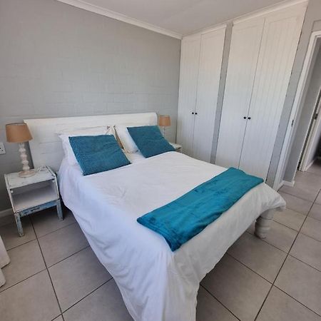 Appartement Rustic Hill à Langebaan Extérieur photo